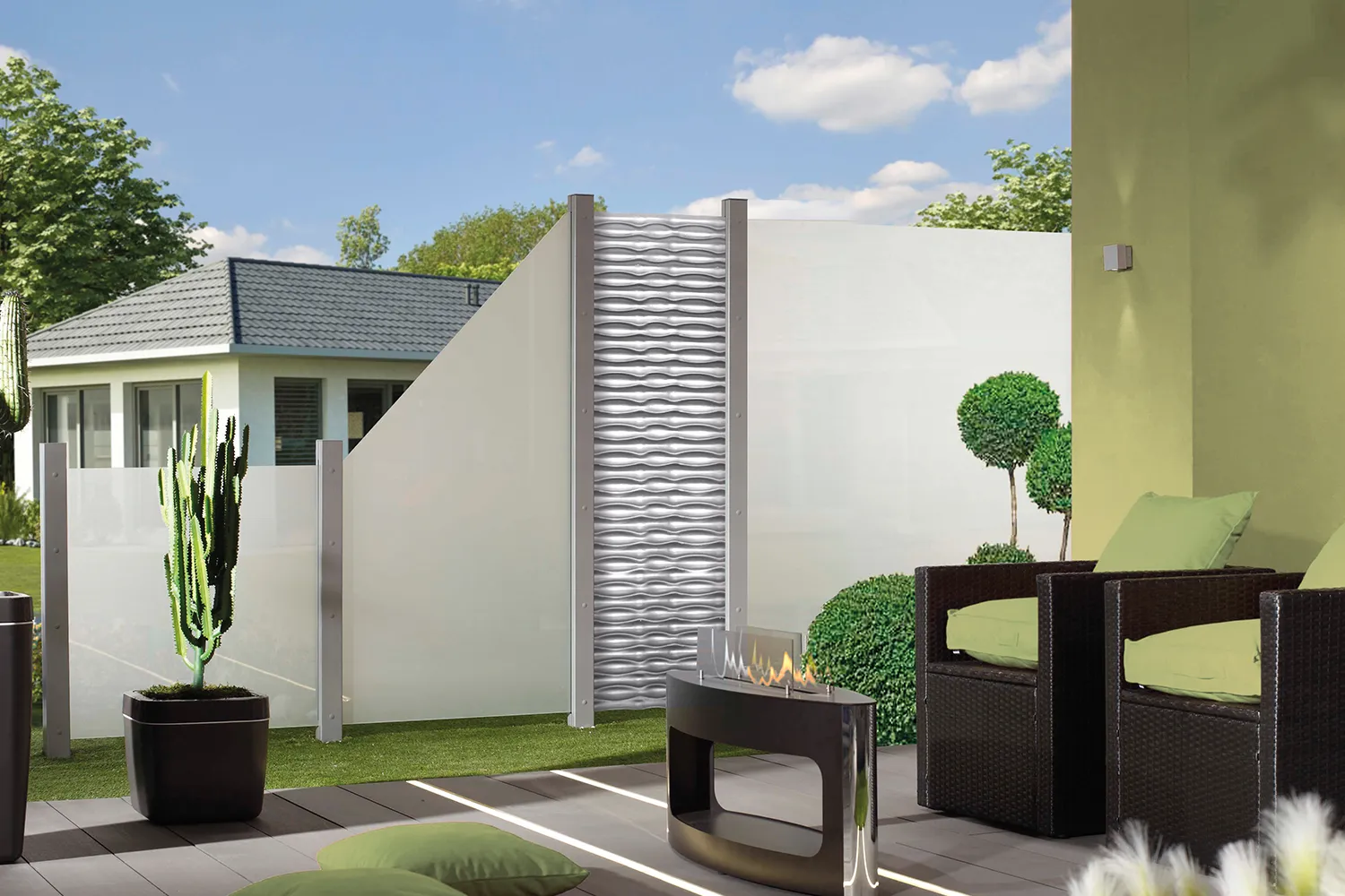 Scheiding voor balkon en terras in glas / Translucente glazen afscheiding voor de tuin
